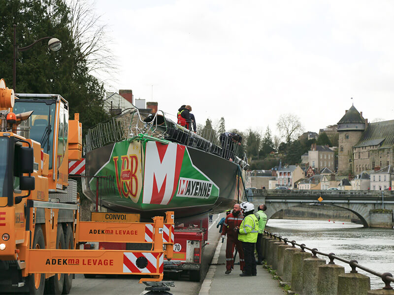 bateau V and B Mayenne à Laval 3