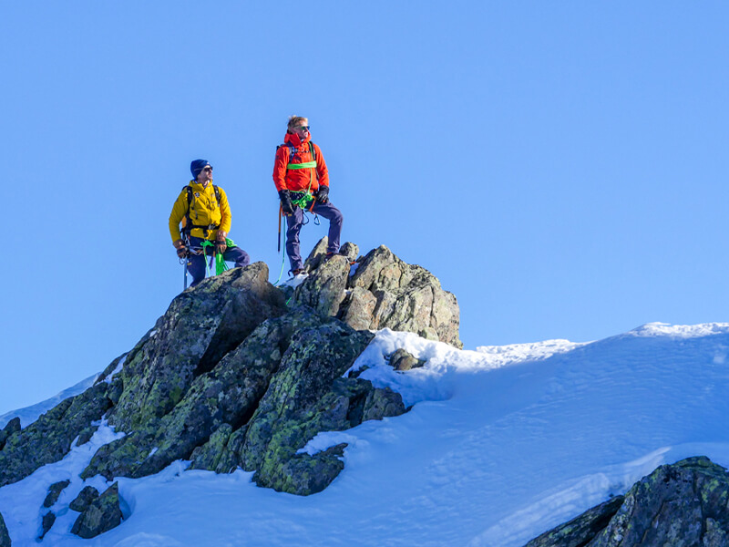 Guillaume Vallot et Maxime Sorel Everest - V and B